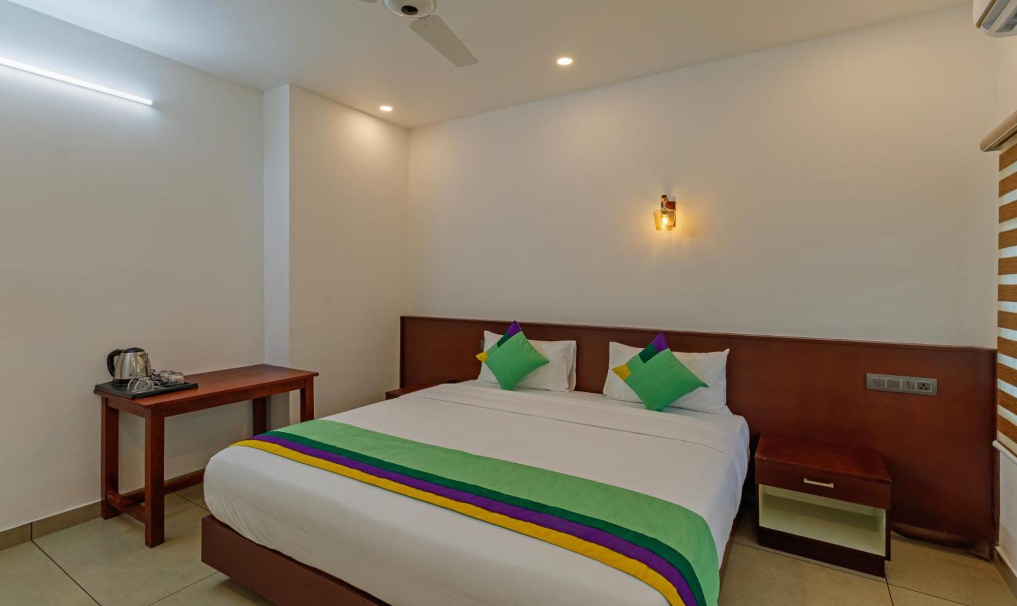 Treebo Amigos Residency Cochin Airport Hotel Kochi Zewnętrze zdjęcie