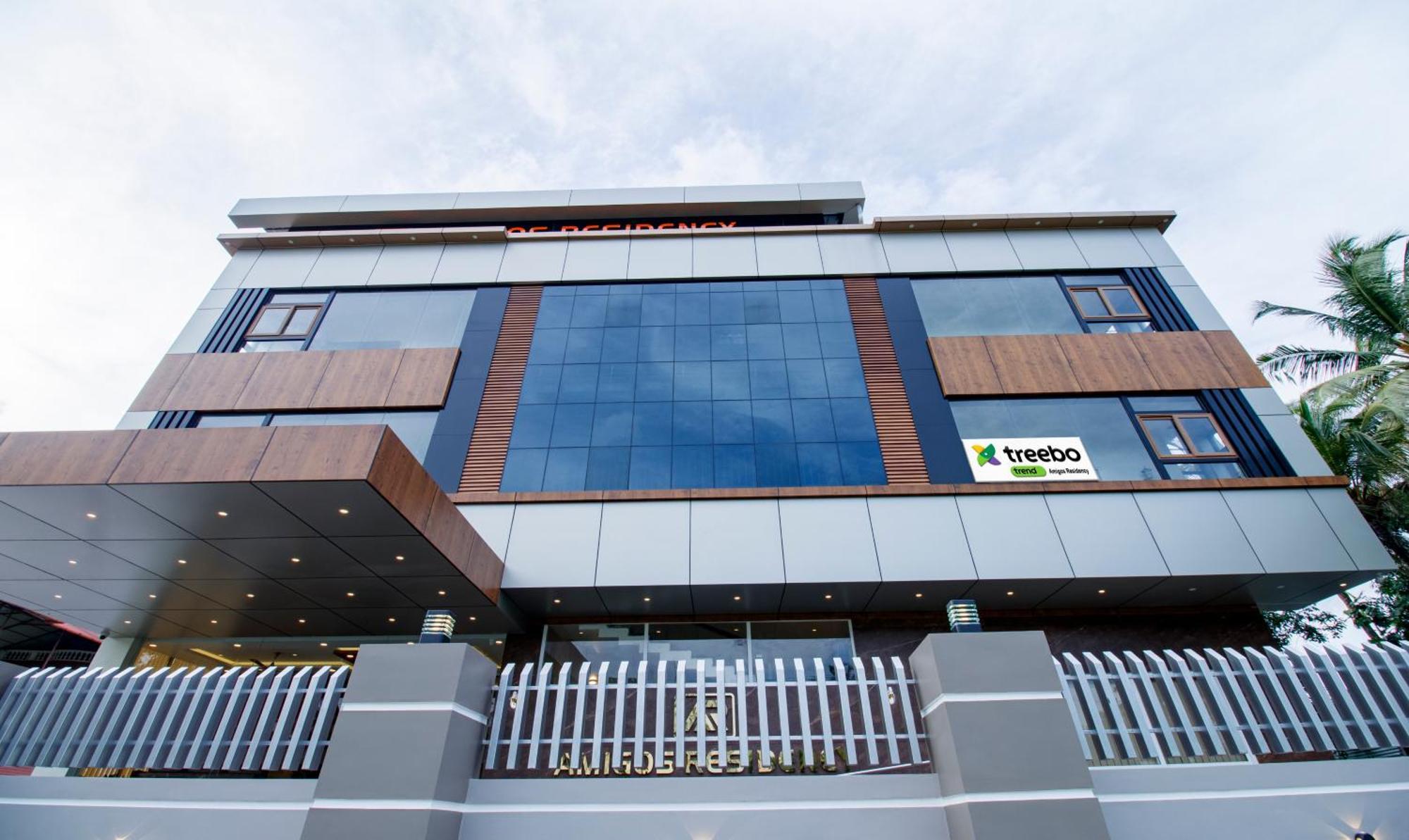 Treebo Amigos Residency Cochin Airport Hotel Kochi Zewnętrze zdjęcie
